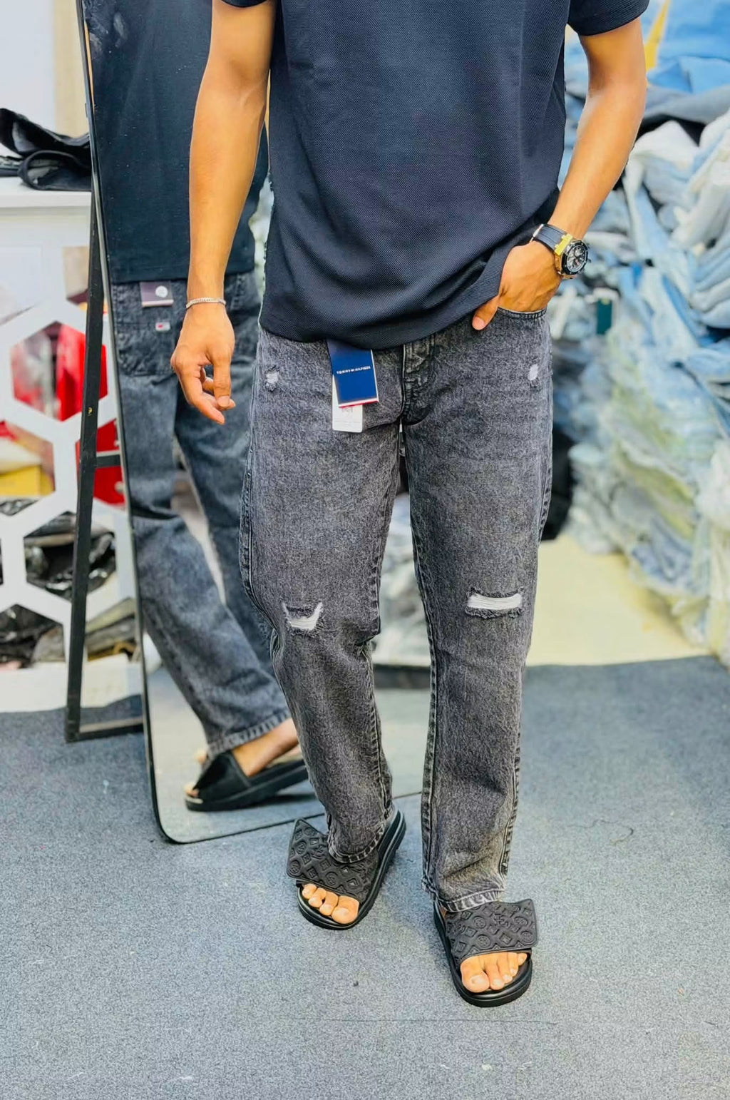 Your favorite semi-baggy🔥